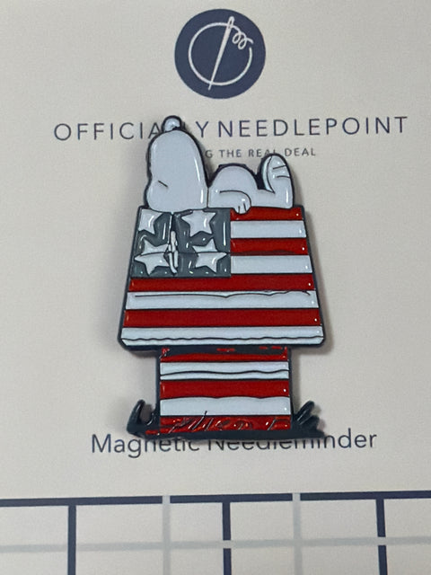 PEANUTS Patriotic Snoopy Doghouse Needle Minder