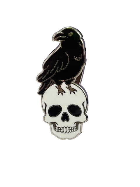 Raven and Skull Needle Minder