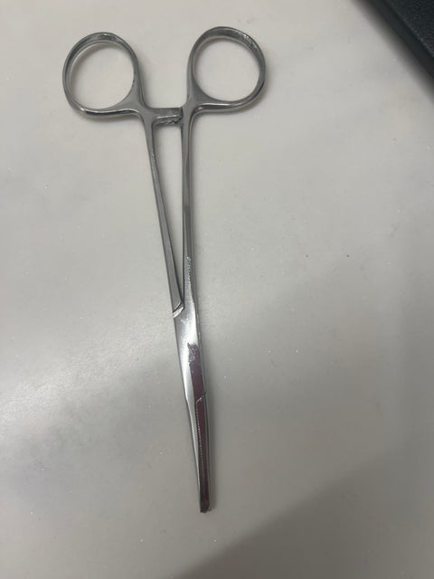 Hemostat-Thread Puller