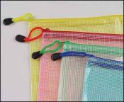 Medium Mesh Zipper Bag 