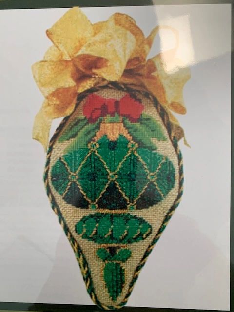 Kelly Clark Heritage Ornament May Emerald with guide