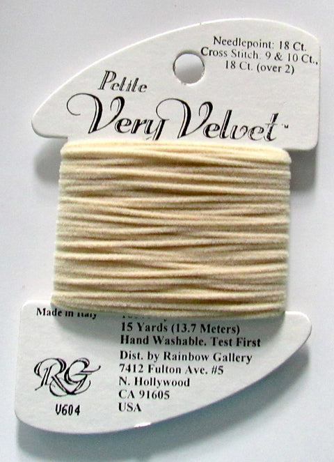 Pet Vry Velvet Taupe