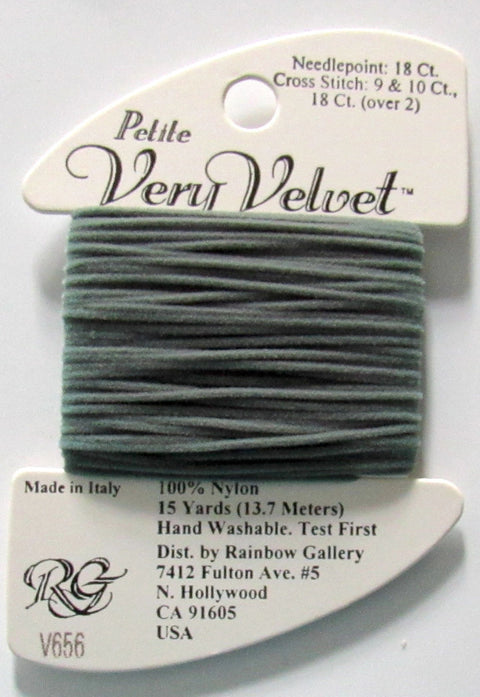 Petite Very Velvet V656 Gray