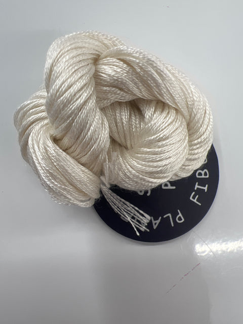 Planet Earth 8-ply 1098 Oxygen