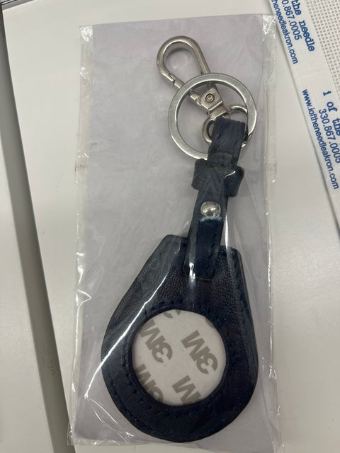 AirTag Key Fob  BLACK