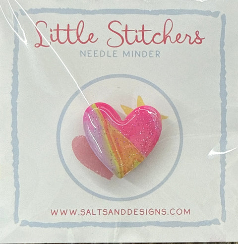 Pink Glitter Heart Needle Minder