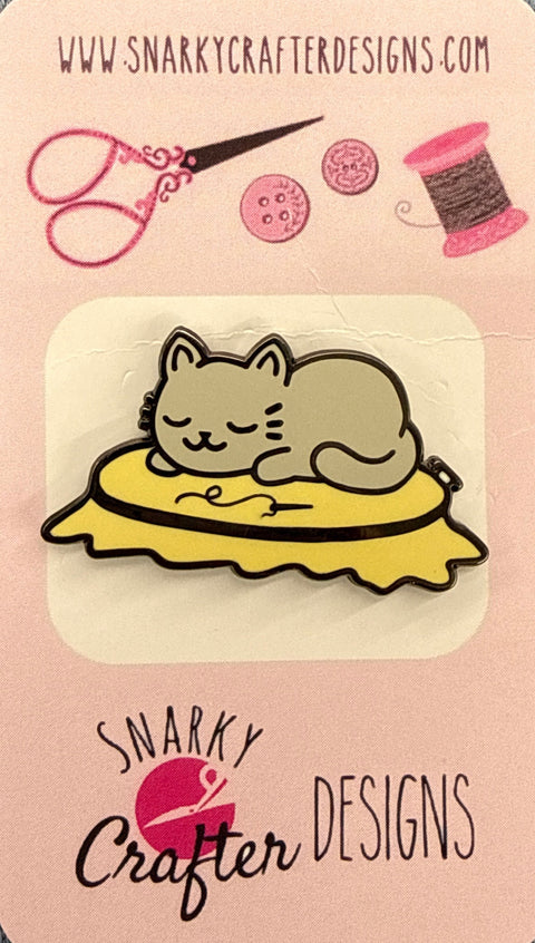 Sleepy Kitty On Hoop Needle Minder