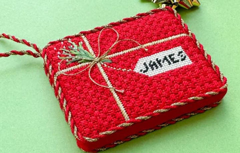 Red Present with Tag w/SG