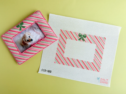 Holiday Bow Frame