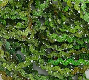 Painters Thread Ric Rac 108 Rousseau